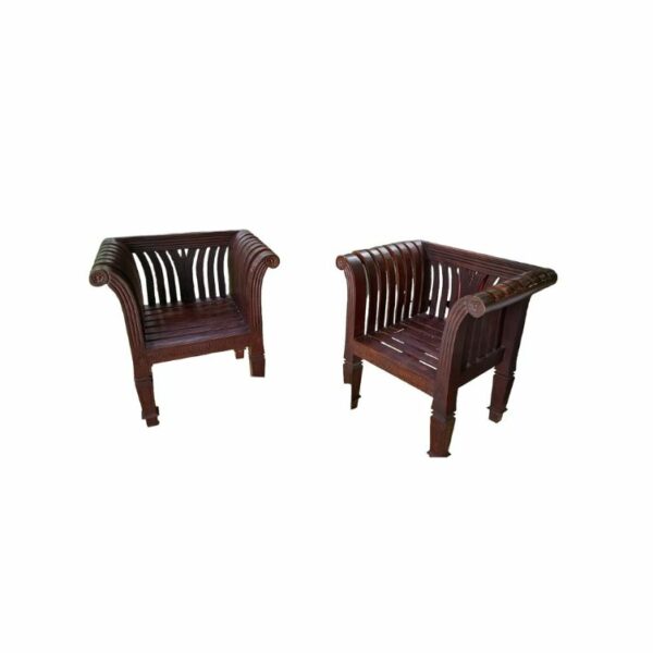 Fauteuil colonial en bois